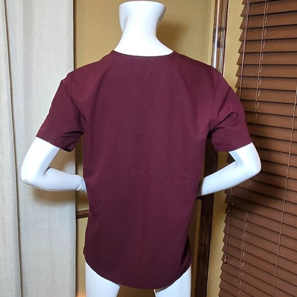 Men's FIGS Leon Three-Pocket Scrub Top™ sz S - Picture 3 of 6